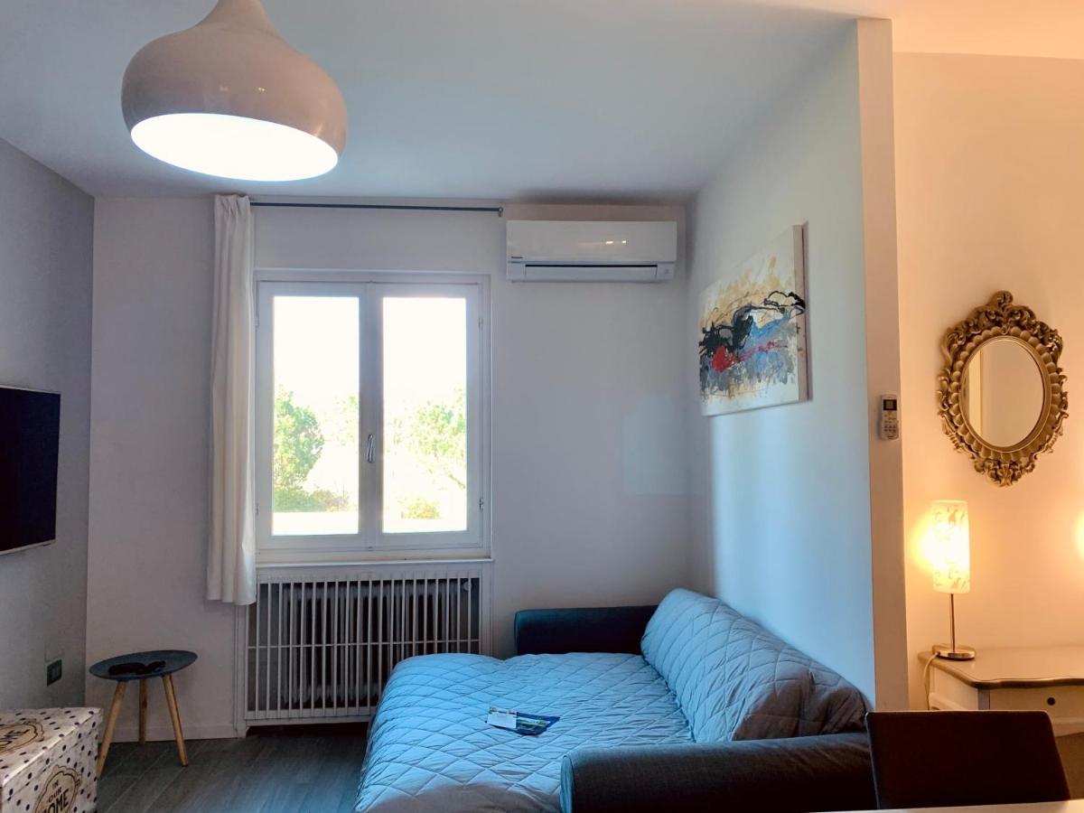 Marilyn Arpa Apartment Sirmione Exterior photo