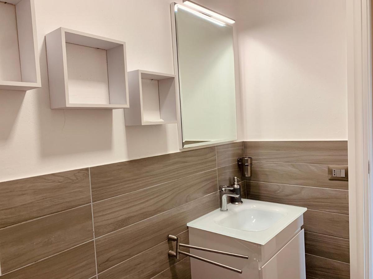 Marilyn Arpa Apartment Sirmione Exterior photo