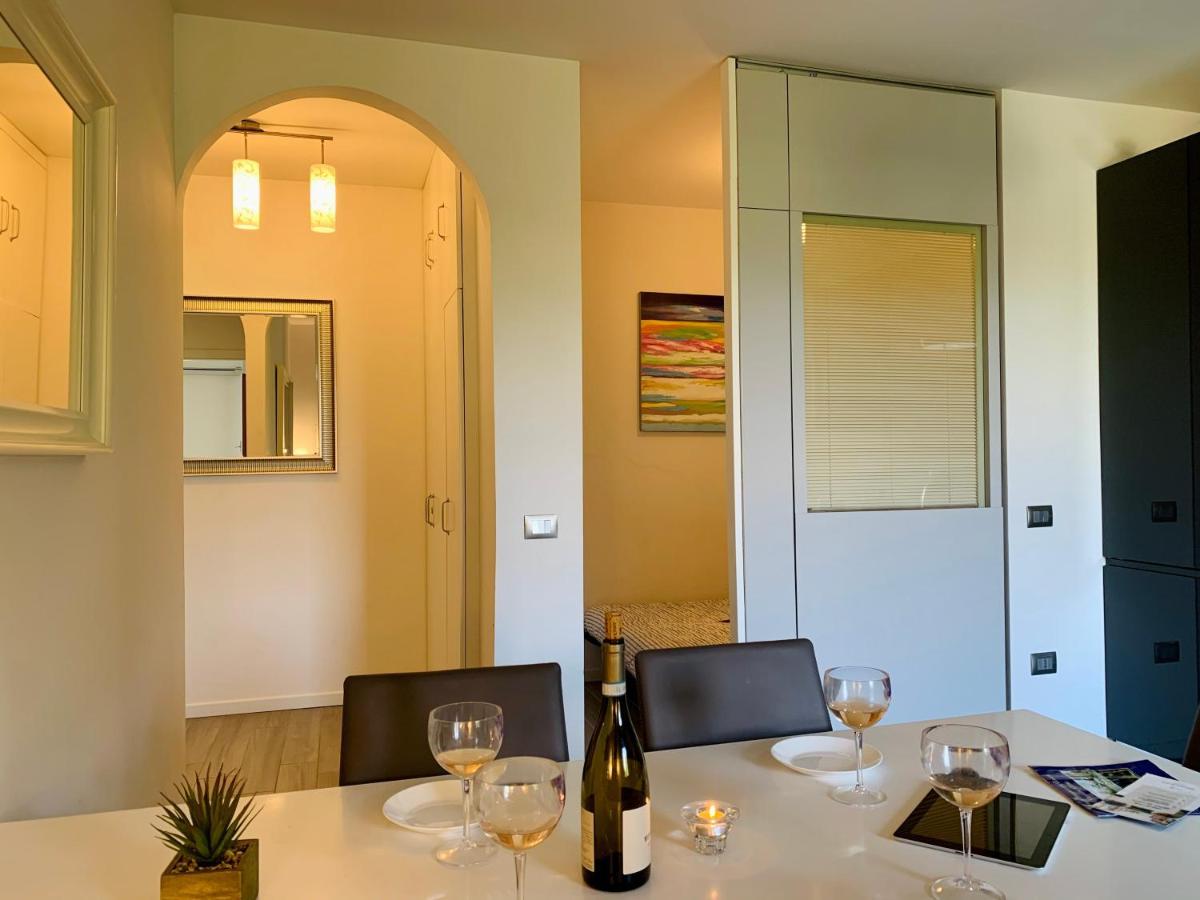 Marilyn Arpa Apartment Sirmione Exterior photo