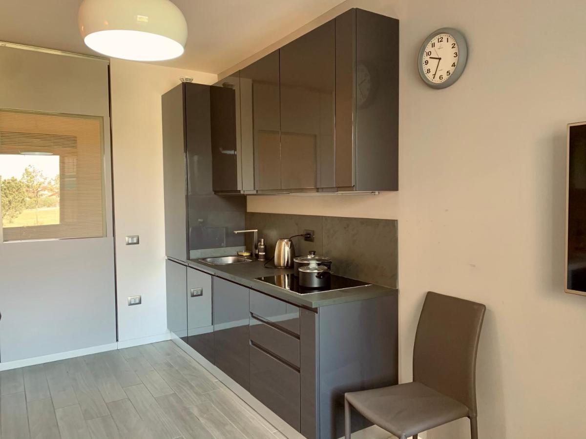 Marilyn Arpa Apartment Sirmione Exterior photo