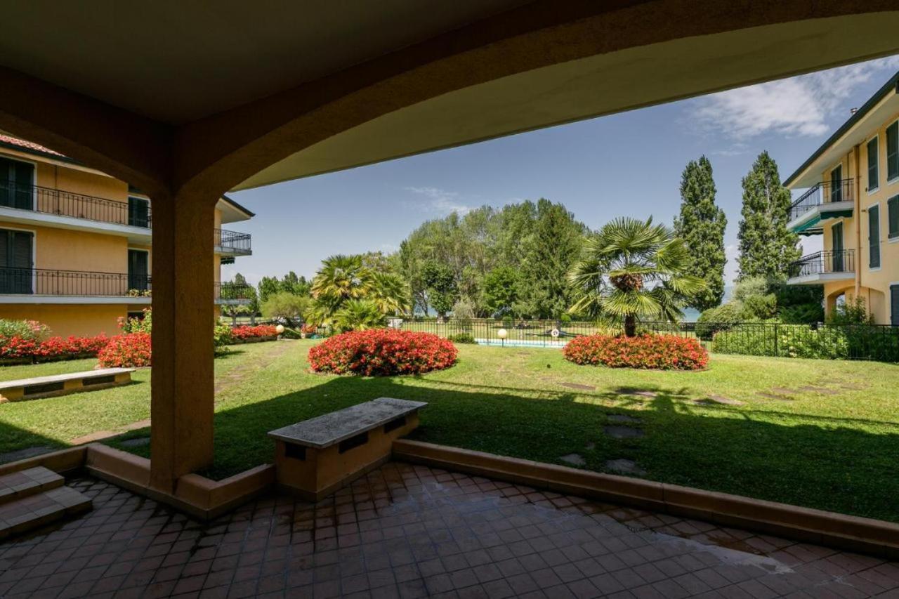 Marilyn Arpa Apartment Sirmione Exterior photo